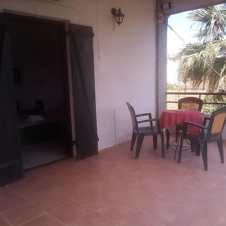 Romantic With Garden View #1