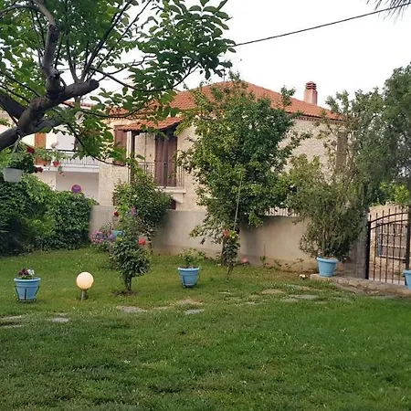 Romantic With Garden View #1 Holiday home